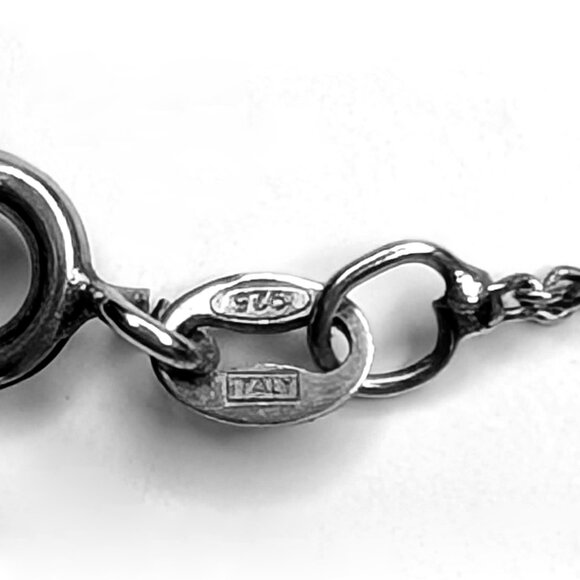 Owl with chain 925 Sterling Mexico charm or pedant - Picture 6 of 6